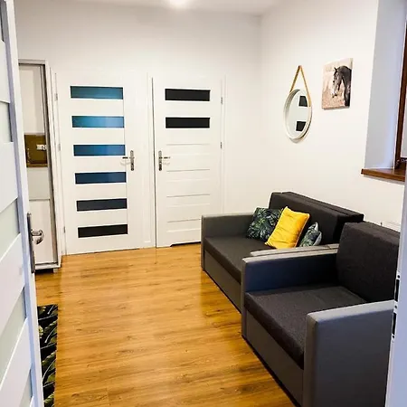 Arkada Apartment *